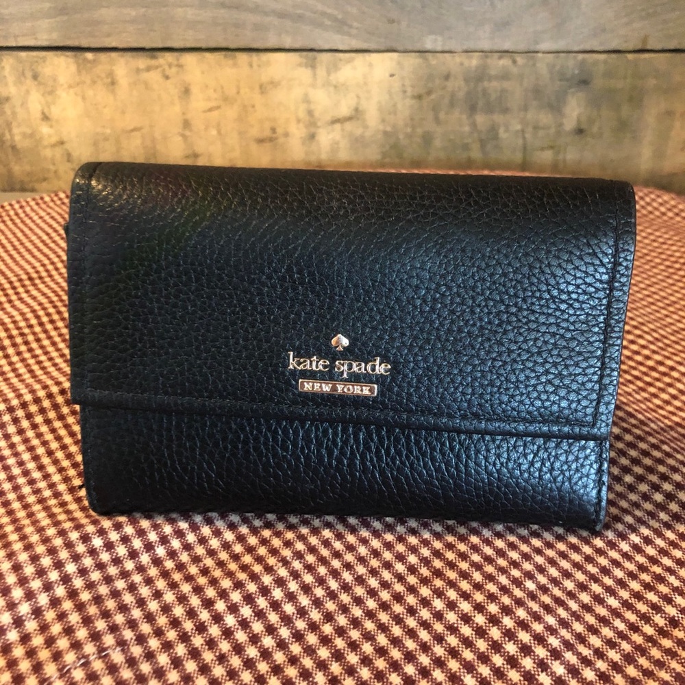 Black Kate Spade Slim Wallet